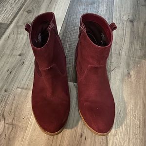 Girls Maroon Ankle Booties